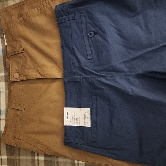 2 pairs of Men's shorts **Sold** - Picture 1 of 4